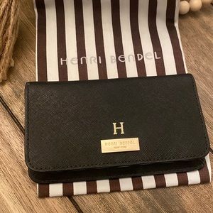 Henry Bendel small wallet , brand new/black with dust cover bag